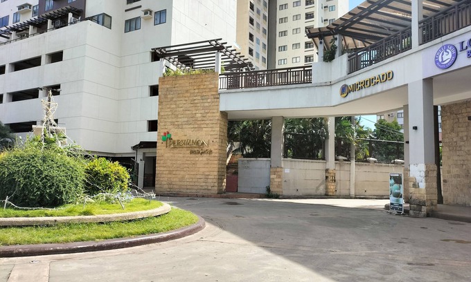 North Reclamation Area Condo | Comfy 35 the persimmon studio