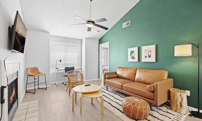 McNeil Apartment | Comfy BoHo 2BD Apt | Cedar Park/North Austin