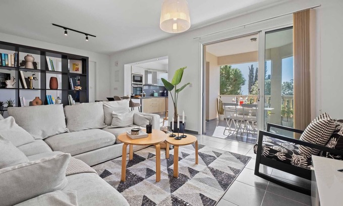 Konia Apartment | Comfy Cove Residence by Nomads