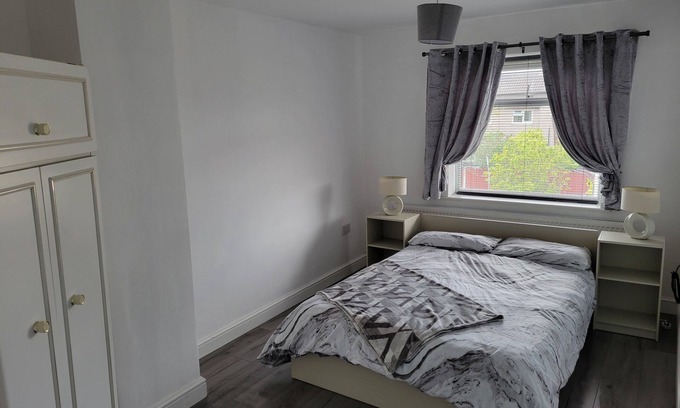 Kirkby House | Comfy Home National - Parks category. Great for all types of guests.
