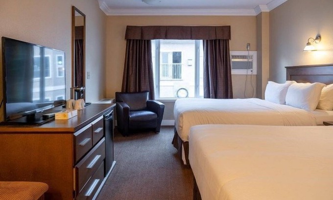 Banff Apartment | Comfy Room Along Banff Ave! Air-Conditioning