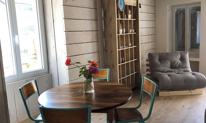 Sancerre House | Comme Chez soi 4 Maisons Dans un Jardin 23 Pers Ptit dej Offert Repas Possible