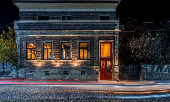 Kutaisi Hotel | Communal Hotel Kutaisi