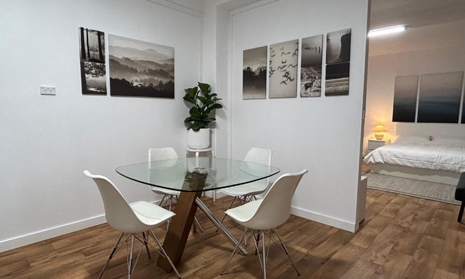 Como Apartment | Como Beach Apartments
