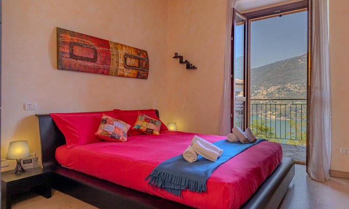 Blevio Apartment | [Como-Blevio] Suite lake view + private garage
