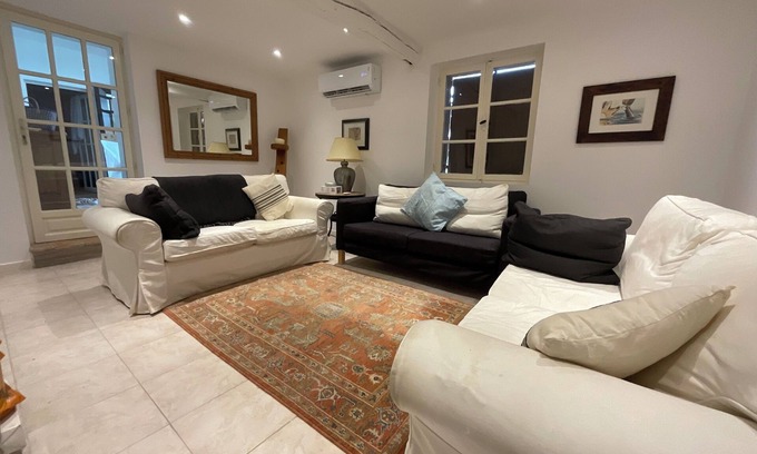 Armillac House | Completely refurbished house with swimming pool and jacuzzi with covered terrace