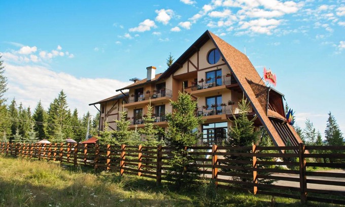 Ortoaia Resort | Complex Turistic Le Baron