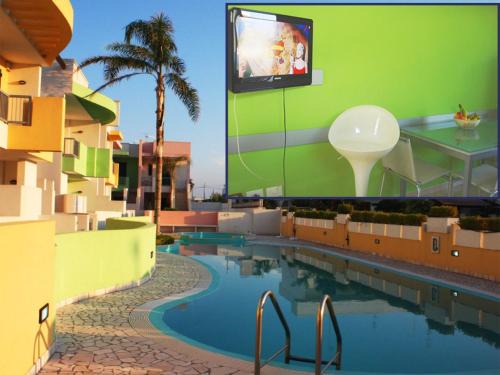 Torre dell'Orso Apartment | Con PISCINA e GARAGE a 300 m da spiaggia e centro