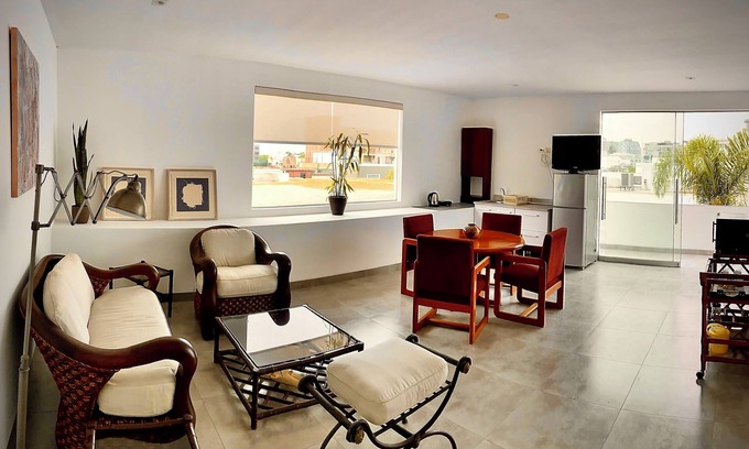 San Isidro Apartment | Condo Lindo Zona Exclusiva VIP Privado Familiar A/C Full Equipado 130 mt2