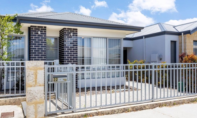 Harrisdale House | Condo on Bambili in the heart of Harrisdale