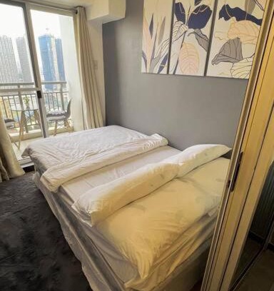Kapitolyo Apartment | Condo