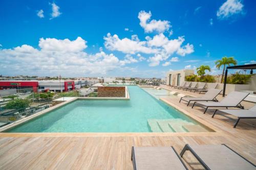 Gonzalo Guerrero Apartment | Condo Veronica - Comfortable 2 bedroom with rooftop gym and pool