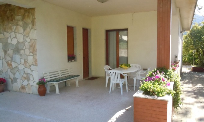 Nicolosi Villa | CondoR House on the slopes of Etna