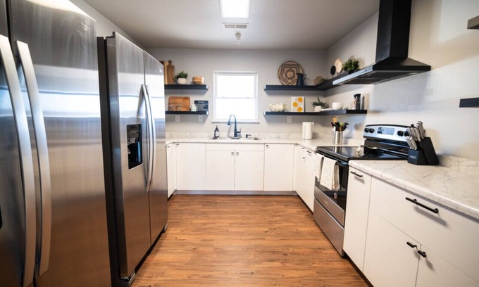 Jefferson City Apartment | Conestoga Quarters - Studio Apartment