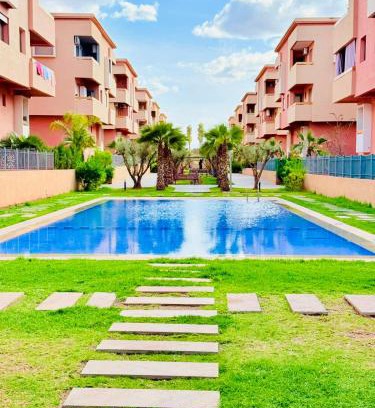 Saada Apartment | Confortable I Moderne I Vue Piscine I A Targa