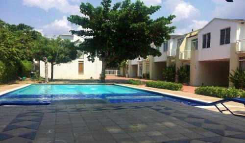 Girardot House | Conjunto Buganviles - Casa No 7 o 3