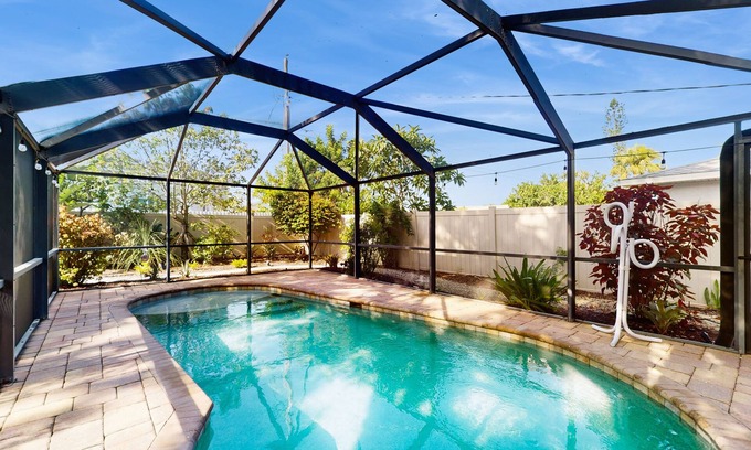 Naples Park House | Contemporary and cozy home with heated pool, central location, close to beaches