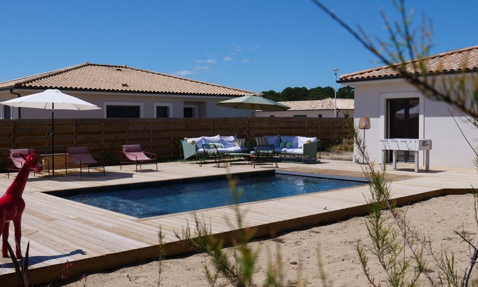 Vensac House | Contemporary villa with swimming pool and garden 900 m2 - Ideal for SUMMER and WE in May/June