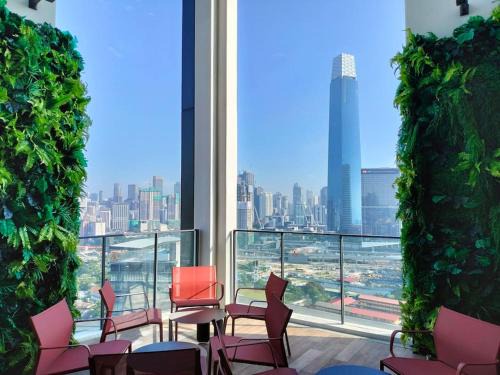 Pudu Apartment | Continew 1BR High TRX Mall King Bed 100Mbps Wi-Fi