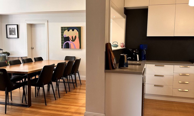 Caulfield South House | Convenience and comfort in Caulfield South