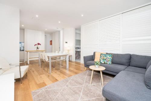 Carnegie House | Convenience and Comfort in Carnegie