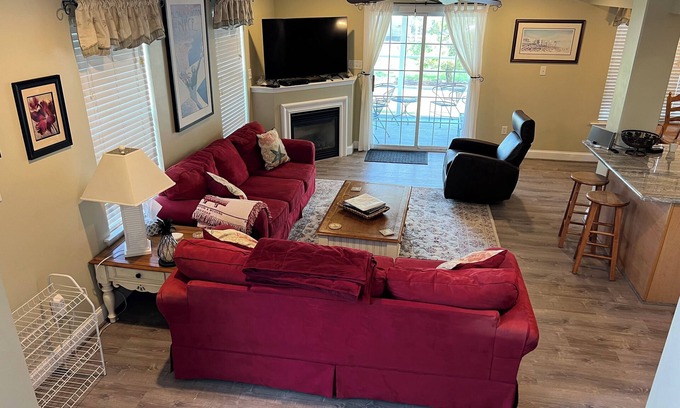 Keys Of Marsh Harbor House | Convenient location near beach and outlets, Two master suites, pool - 4BR-3.5BA
