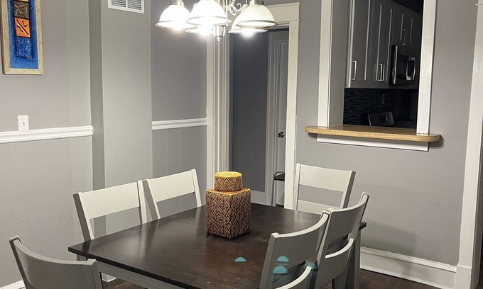 Wilmington House | Conveniently located 1 block from Interstate 95 - spacious house with outdoor sp