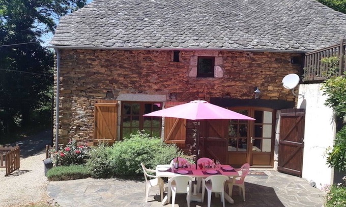 Coubisou House | Converted Stone Barn with Pool