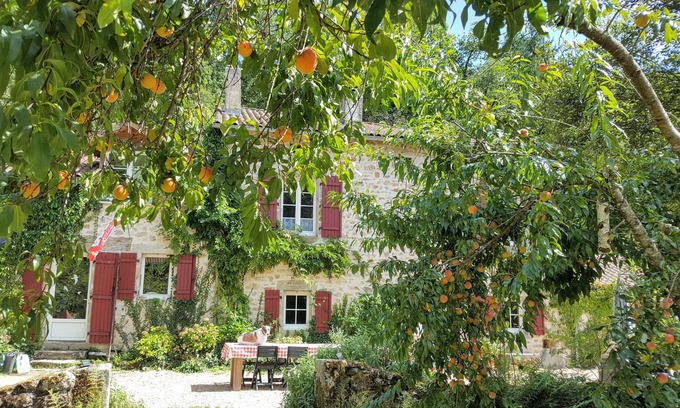 Pensol Cottage | Converted water mill sleeping up to 7 people in naturel parc.
