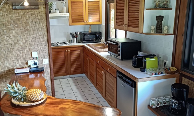 Otumai House | Cook's Bay Lodges - Fare Nui - Incredible view