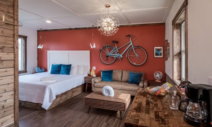 Prescott Apartment | Cook & Stay | Free Parking | Kitchen & Living Area