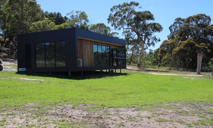 Hindmarsh Valley Cabin | Coolibah Luxury Retreat at Softfoot Alpaca Farm in Victor Harbor