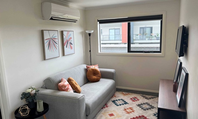 Coombs Apartment | Coombs Quiet 1-Bed Apt with Wi-Fi
