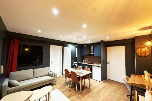 Bertrange Apartment | Coquet Appart Moderne 2 pers à 30 min du Lux avec Parking