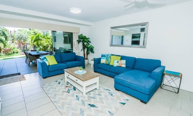 Agnes Water Apartment | Coral Sands - Modern, Central Three-Bedroom Poolside Unit in Stunning Agnes Water