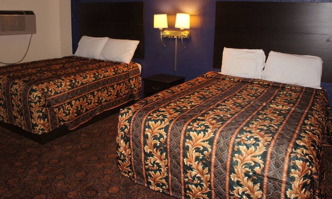 Waite Park House | Coratel Inn & Suites By Jasper Waite Park- Standard 2 Queen Bed Non-Smoking
