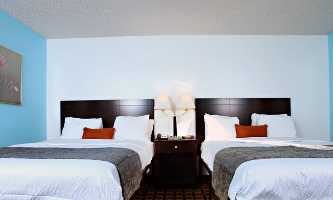 Newton Hotel | Coratel Inn & Suites By Jasper Newton - 2 Double Bed NS
