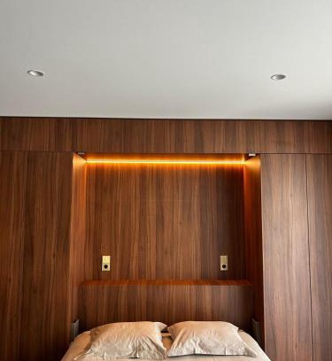 Luxembourg City Apartment | Core Luxembourg -Studio Parking -50 Cents