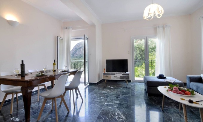 Doukades Apartment | Corfu relaxed vacations