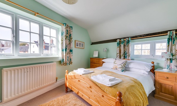 Wangford House | Corner Cottage - Wangford