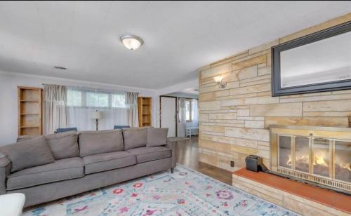 Terre Haute House | Cornerstone Cottage