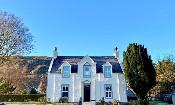 Poolewe House | Corriness House