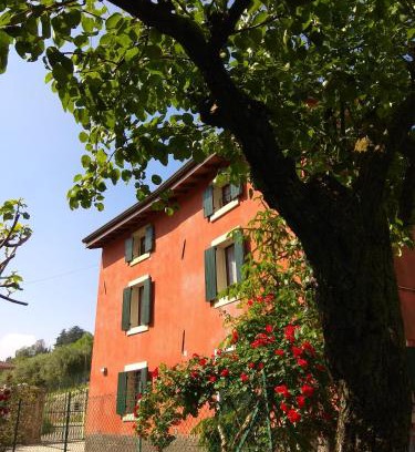 Nord-Est House | Corte Clocego