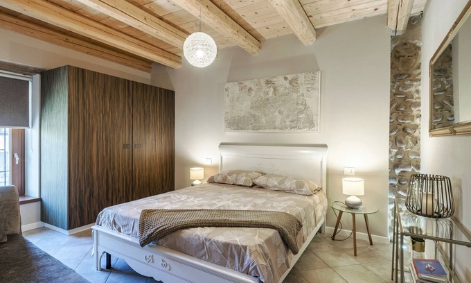 Castelnuovo del Garda Apartment | Corte Monteleone - Family Suite