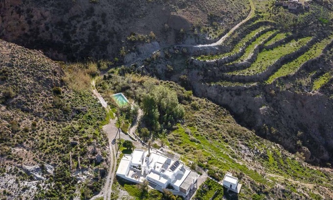 El Toyo Villa | Cortijo El Albaricoque - Finca 75 hectares!