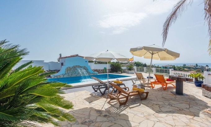Almayate Bajo Villa | Cortijo La Tata Almayate Alto by Ruralidays