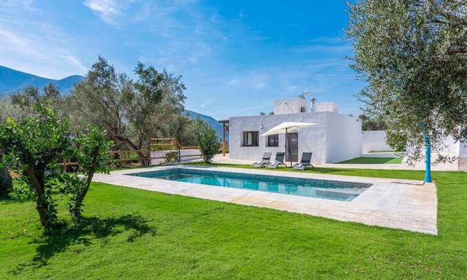 Orgiva House | Cortijo Villa Maroma Órgiva by Ruralidays