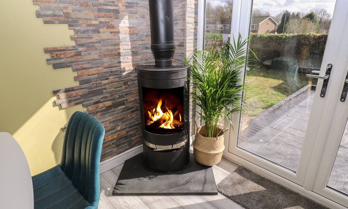 Whitkirk House | COSMIC PEARL, pet friendly, with open fire in Whitkirk