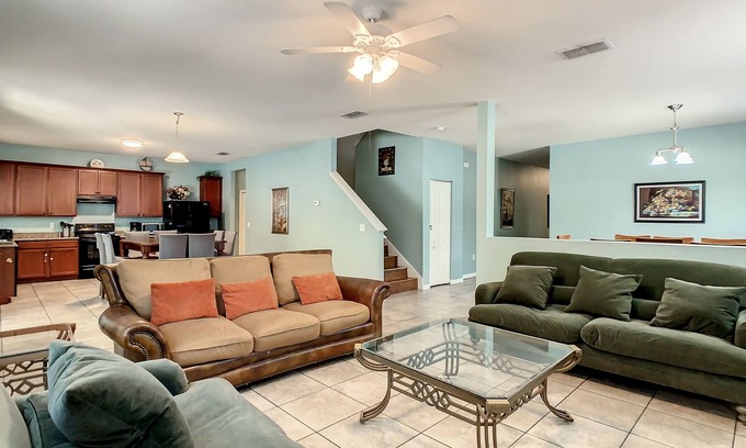 Crystal Cove House | Cost-effective! 8BR/5BA pool home,Near Disney,SeaWorld,Convention Center