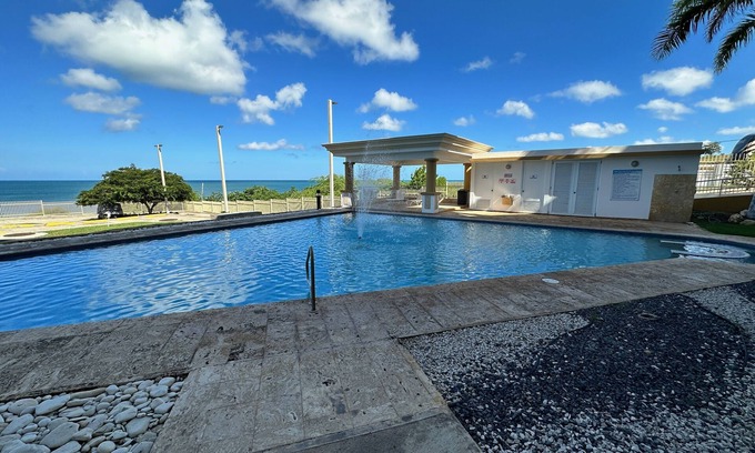 El Combate Condo | Costa del Mar 301A, a true beach getaway, WiFi, A/C, impressive views